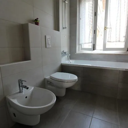 La Casa Di Varda 3* Verona